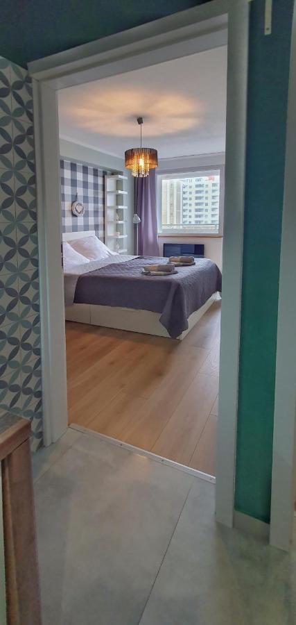 Holiday Home Slavia New 408 Z Sypialnia I Balkonem Przy Plazy Мендзиздроє Екстер'єр фото